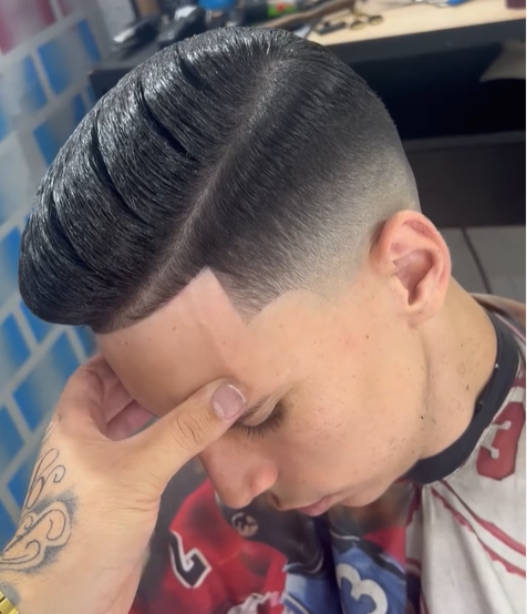 Penteado modelado com degradê